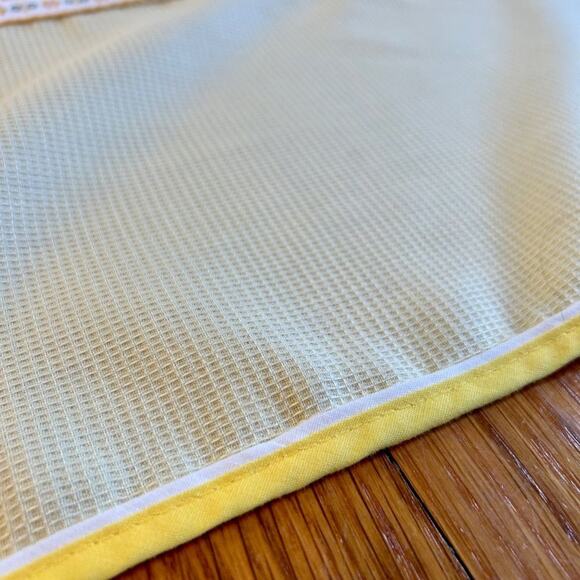 Vintage Buttercream Yellow  Oval Tablecloth with Floral Border Detailing - Picture 2 of 10